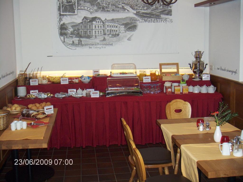 Hotel Scheffelhof Вальдкирх Экстерьер фото